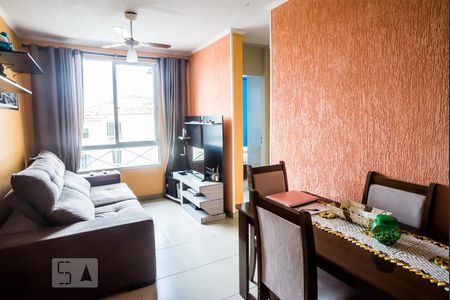 Sala de apartamento à venda com 2 quartos, 53m² em Protásio Alves, Porto Alegre