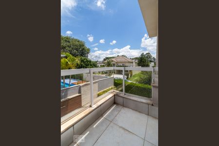 Casa de condomínio à venda com 497m², 4 quartos e 4 vagasVaranda da Suíte 4