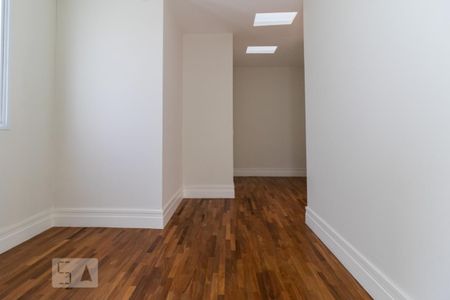Casa de condomínio à venda com 497m², 4 quartos e 4 vagasCloset da Suíte 4