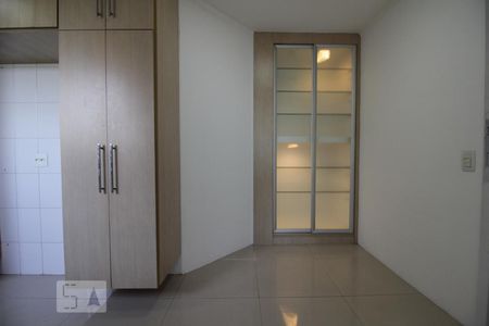 Apartamento à venda com 120m², 3 quartos e 2 vagasCozinha