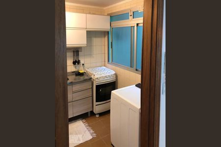 cozinha de apartamento à venda com 1 quarto, 40m² em Nonoai, Porto Alegre