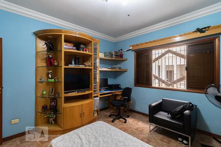 Casa à venda com 230m², 3 quartos e 8 vagas Casa à venda com 230m², 3 quartos e 8 vagasQuarto 2