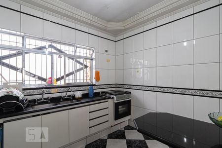 Casa à venda com 230m², 3 quartos e 8 vagas Casa à venda com 230m², 3 quartos e 8 vagasCozinha