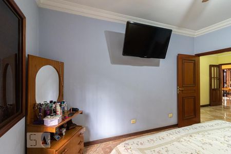 Casa à venda com 230m², 3 quartos e 8 vagas Casa à venda com 230m², 3 quartos e 8 vagasSuite