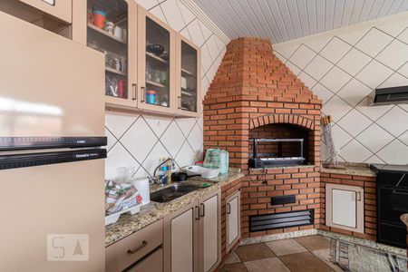 Casa à venda com 230m², 3 quartos e 8 vagas Casa à venda com 230m², 3 quartos e 8 vagasSalão de Festas