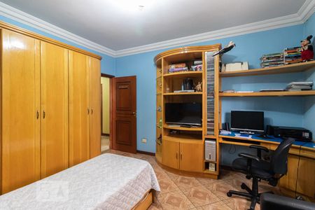 Casa à venda com 230m², 3 quartos e 8 vagas Casa à venda com 230m², 3 quartos e 8 vagasQuarto 2