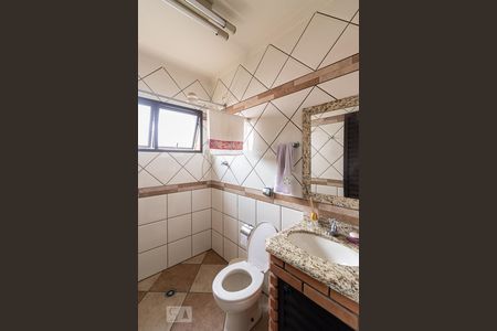 Casa à venda com 230m², 3 quartos e 8 vagas Casa à venda com 230m², 3 quartos e 8 vagasBanheiro 3