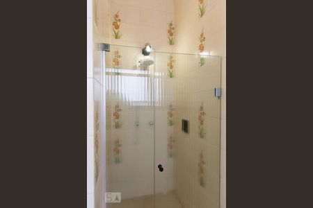 Casa para alugar com 200m², 3 quartos e 2 vagasBanheiro da Suíte