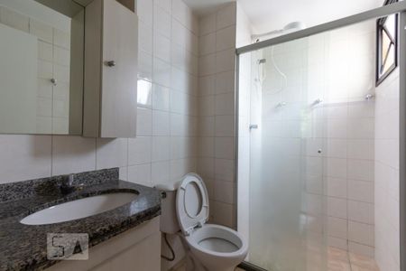 Banheiro de apartamento para alugar com 2 quartos, 69m² em Vila Andrade, São Paulo