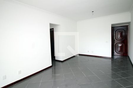 Sala de apartamento para alugar com 2 quartos, 105m² em Olaria, Rio de Janeiro