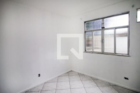 Quarto 1 de apartamento para alugar com 2 quartos, 105m² em Olaria, Rio de Janeiro