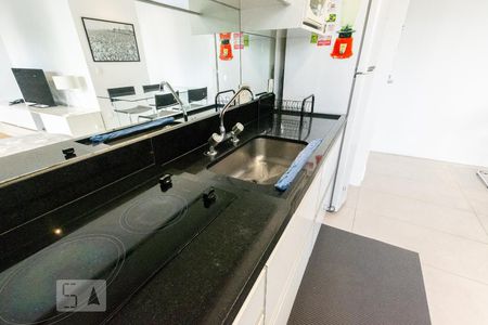 Apartamento para alugar com 53m², 1 quarto e 1 vagaCozinha - Torneira