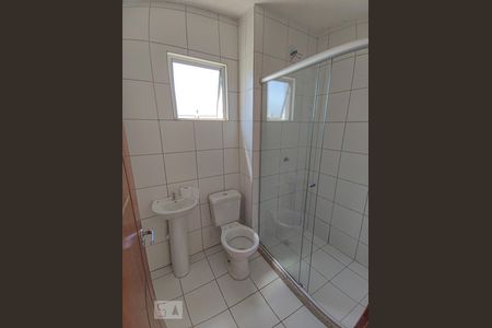 Banheiro de apartamento para alugar com 2 quartos, 42m² em Duque de Caxias, São Leopoldo