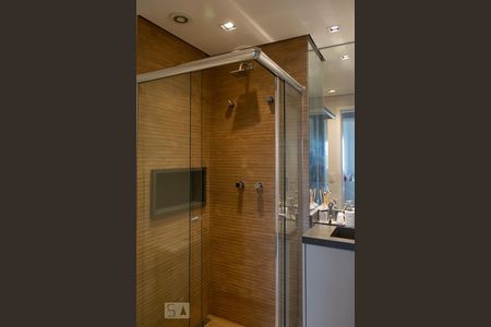 Apartamento à venda com 72m², 2 quartos e 1 vaga Apartamento à venda com 72m², 2 quartos e 1 vagaBANHEIRO