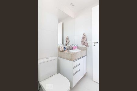 Apartamento para alugar com 68m², 1 quarto e 1 vagaSuíte - Banheiro