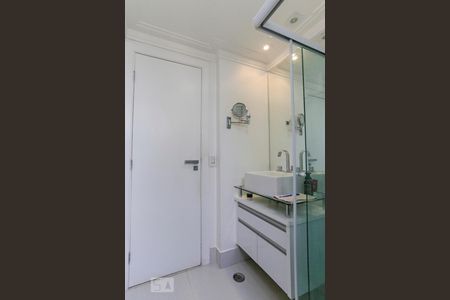 Apartamento para alugar com 137m², 3 quartos e 2 vagasBanheiro da Suite 1