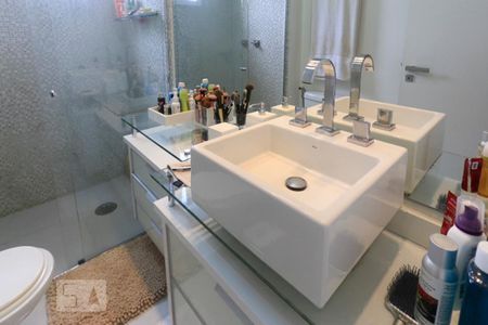 Apartamento para alugar com 137m², 3 quartos e 2 vagasBanheiro da Suite 3