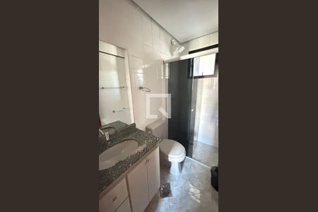 Apartamento para alugar com 75m², 3 quartos e 2 vagasBanheiro