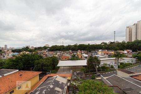 Vista de casa de condomínio para alugar com 3 quartos, 80m² em Umuarama, Osasco