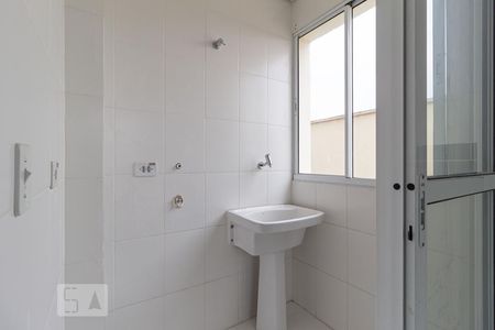 Casa de condomínio para alugar com 80m², 3 quartos e 2 vagasÁrea de Serviço