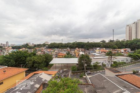 Casa de condomínio para alugar com 80m², 3 quartos e 2 vagasVista