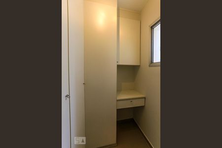 Apartamento para alugar com 72m², 2 quartos e 1 vagaQuarto 2 Closet