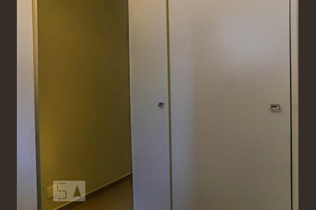 Apartamento para alugar com 72m², 2 quartos e 1 vagaQuarto 2 Closet