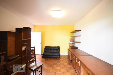 Casa à venda com 700m², 5 quartos e 3 vagasQuarto 2