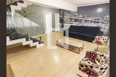 Sala de casa para alugar com 3 quartos, 270m² em Vila Prudente, São Paulo