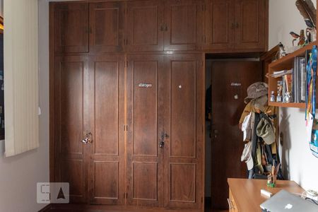 Casa para alugar com 360m², 4 quartos e 4 vagasQuarto