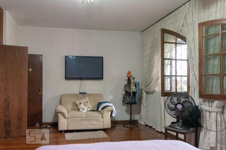 Casa para alugar com 360m², 4 quartos e 4 vagasQuarto 1