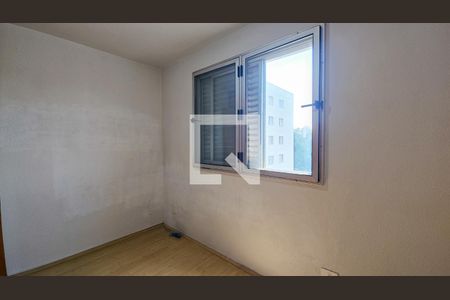 Apartamento à venda com 69m², 2 quartos e 1 vagaQuarto 2