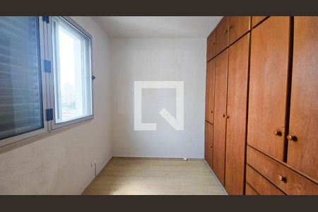 Apartamento à venda com 69m², 2 quartos e 1 vagaQuarto 2