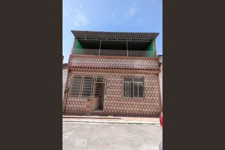 Casa à venda com 60m², 2 quartos e 1 vagaFachada