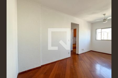 Apartamento para alugar com 58m², 2 quartos e 1 vagaSala