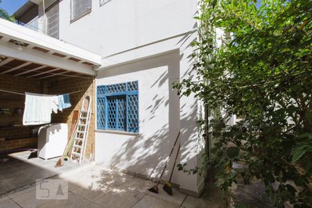 Casa de condomínio para alugar com 120m², 3 quartos e 2 vagas Casa de condomínio para alugar com 120m², 3 quartos e 2 vagasÁrea de Serviço (1º andar)