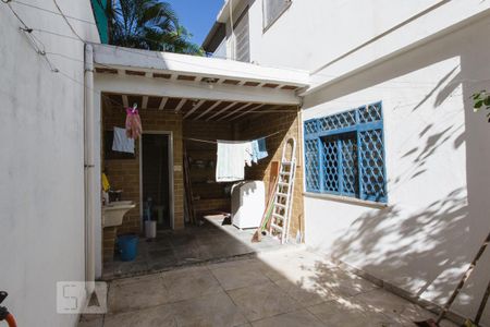 Casa de condomínio para alugar com 120m², 3 quartos e 2 vagas Casa de condomínio para alugar com 120m², 3 quartos e 2 vagasÁrea de Serviço (1º andar)