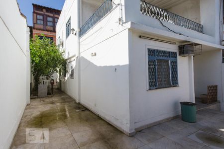 Casa de condomínio para alugar com 120m², 3 quartos e 2 vagas Casa de condomínio para alugar com 120m², 3 quartos e 2 vagasVaranda - Entrada (1º andar)
