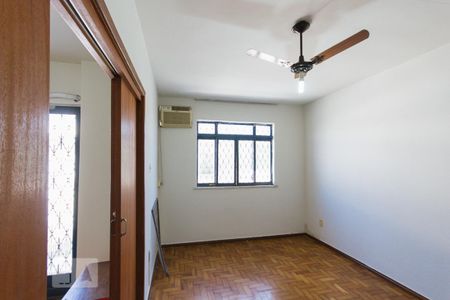 Casa de condomínio para alugar com 120m², 3 quartos e 2 vagas Casa de condomínio para alugar com 120m², 3 quartos e 2 vagasSala (1º andar)