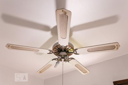 Detalhe de casa de condomínio à venda com 3 quartos, 90m² em Vila Nova, Porto Alegre