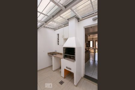 Casa de condomínio à venda com 90m², 3 quartos e 1 vagaVaranda gourmet