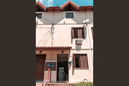 Casa de condomínio à venda com 90m², 3 quartos e 1 vagaFachada