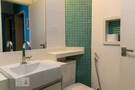 Apartamento para alugar com 45m², 2 quartos e sem vaga Apartamento para alugar com 45m², 2 quartos e sem vagaBanheiro