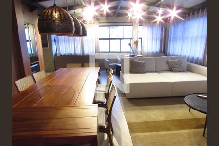 Apartamento à venda com 160m², 4 quartos e 2 vagasEspaço Gourmet