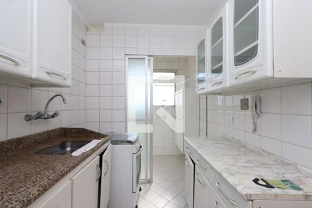 Apartamento à venda com 60m², 2 quartos e 1 vaga Apartamento à venda com 60m², 2 quartos e 1 vagaCozinha