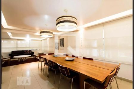 Apartamento para alugar com 52m², 2 quartos e 1 vaga Apartamento para alugar com 52m², 2 quartos e 1 vagaÁrea comum - Salão de festas