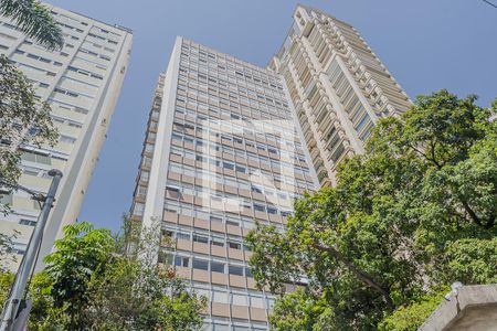 Apartamento à venda com 180m², 3 quartos e 1 vagaFachada