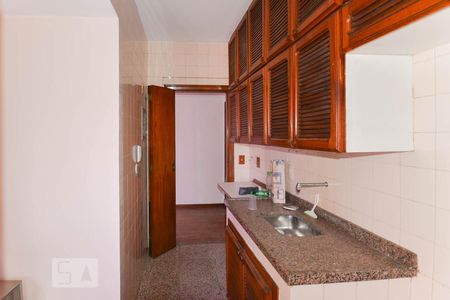 Apartamento à venda com 119m², 3 quartos e 2 vagasCozinha