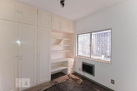 Apartamento à venda com 119m², 3 quartos e 2 vagasQuarto 2
