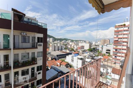 Apartamento à venda com 119m², 3 quartos e 2 vagasVaranda Quarto 1
